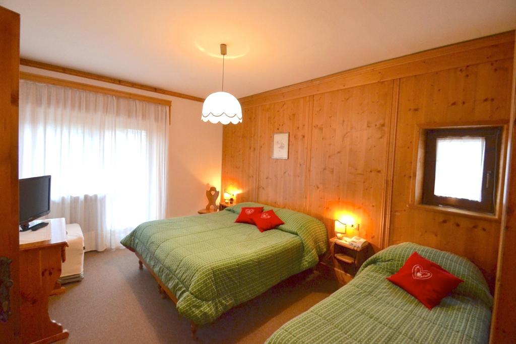 Hotel Villa Nevada Cortina d'Ampezzo Zimmer foto